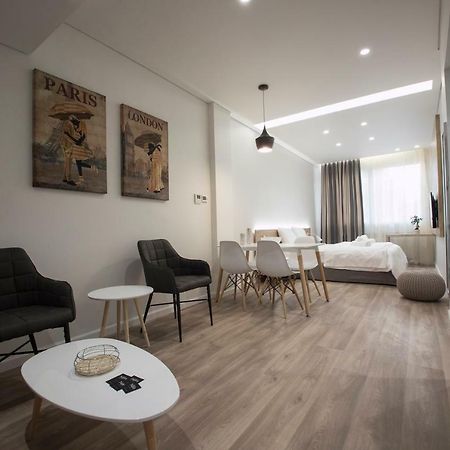 Ornament Suites, Nilie Hospitality Mgmt Thessaloniki Exterior photo